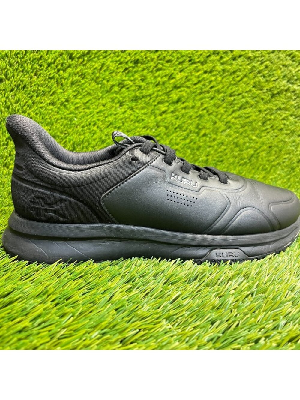 Kuru Shift Mens Size 8 Jet Black Athletic Walking Anti-Slip Shoes Sneakers